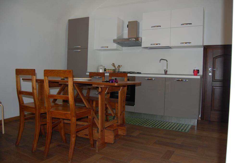 Koala Apartment Finale Ligure Luaran gambar
