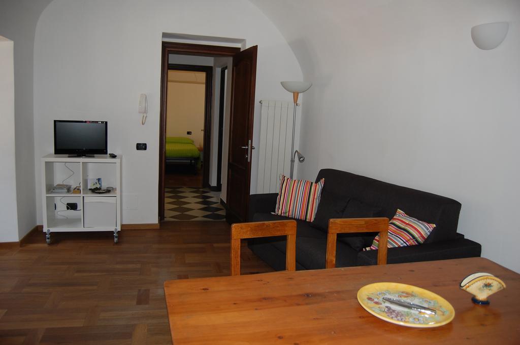 Koala Apartment Finale Ligure Luaran gambar